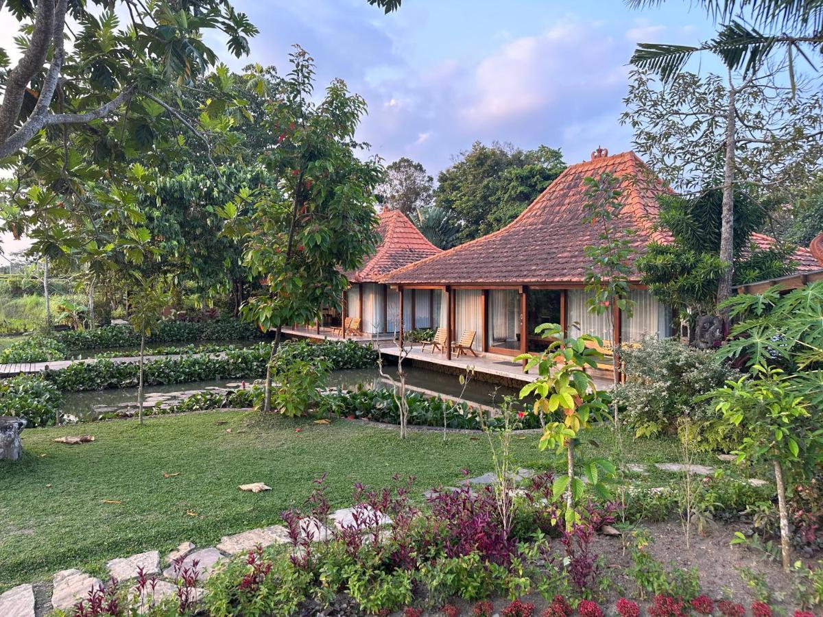 Griya Kcb Villa Ubud  Exterior photo